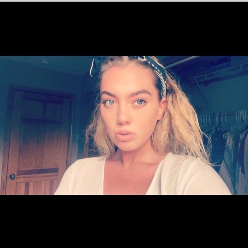 Meet your Posher, Megan